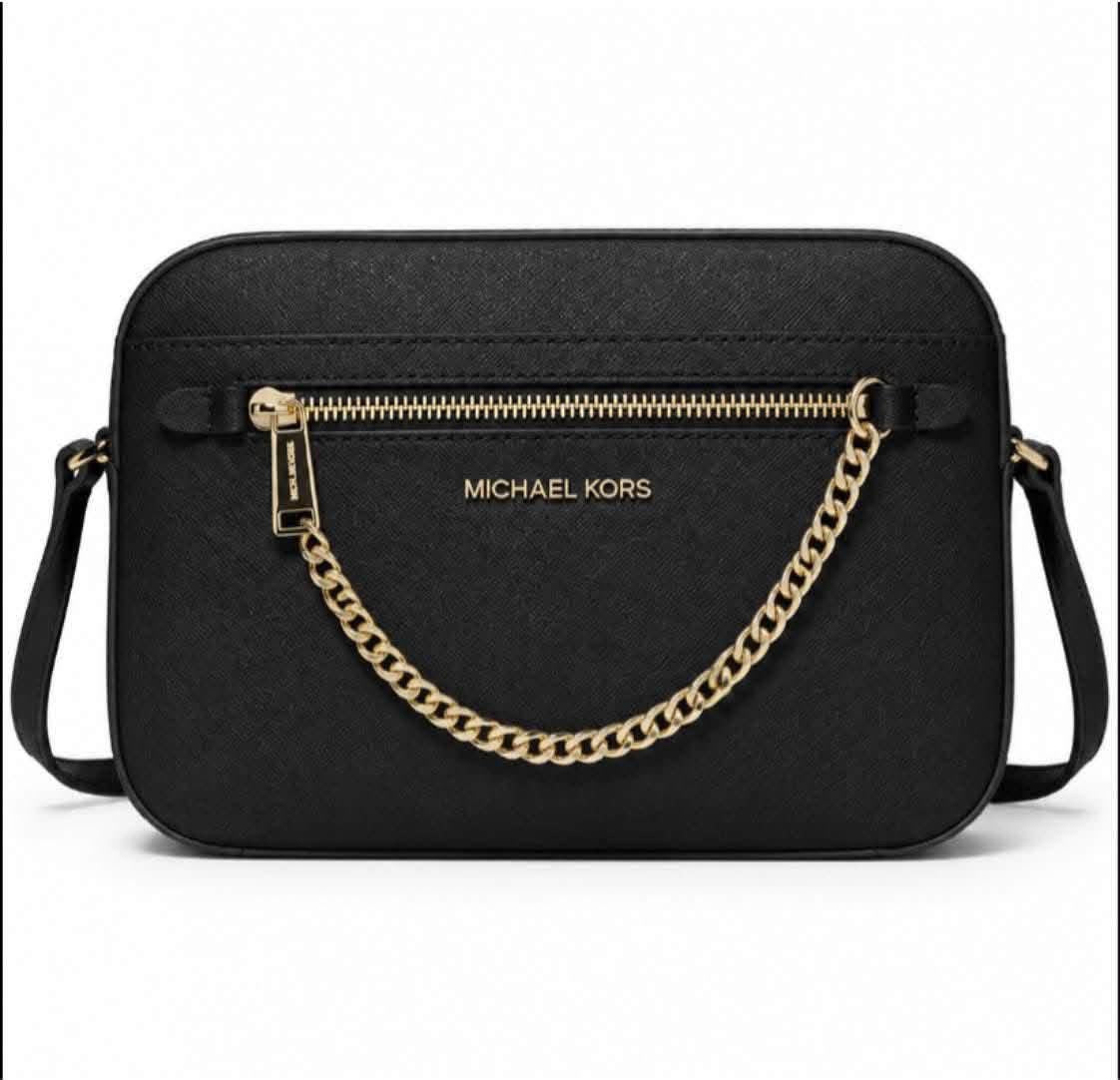 Bolsa Michael Kors crossbody negra con cadena dorada