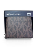 Cartera Michael Kors Slim Billfold café con monograma MK